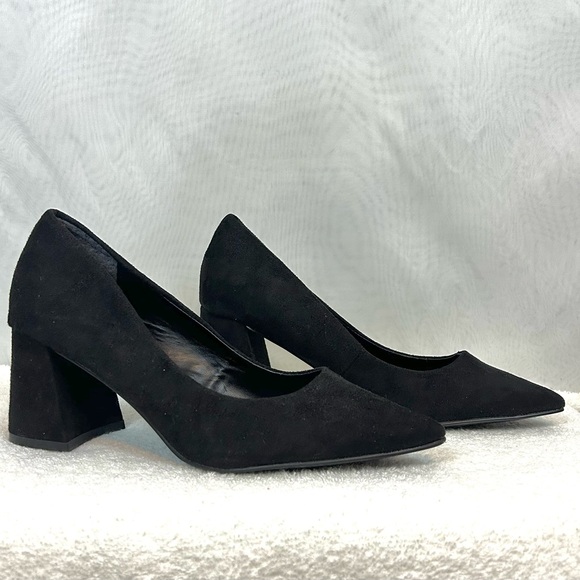 NEW Charles David Black Suede Chunky Block Heel Pumps Shoes / Size 6.5 - Picture 4 of 14